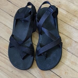 Chaco Z1 Black toe loop and Strap Sandal Size 11